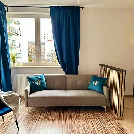 Apartment Metro Szwedzka Warsaw