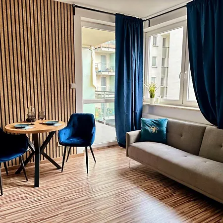 Metro Szwedzka Warsaw